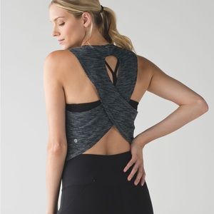 Lululemon Fast as Light Muscle Tank (heathered gray)
